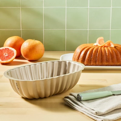 Aluminum Fluted Loaf Pan Gold - Figmint™ 1 Aluminum Fluted Loaf Pan Gold - Figmint™